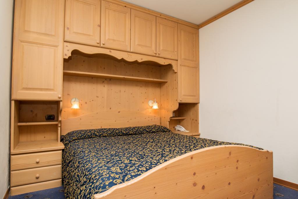 Villa Elena B&B Hotel Сан-Мартіно-ді-Кастроцца Екстер'єр фото