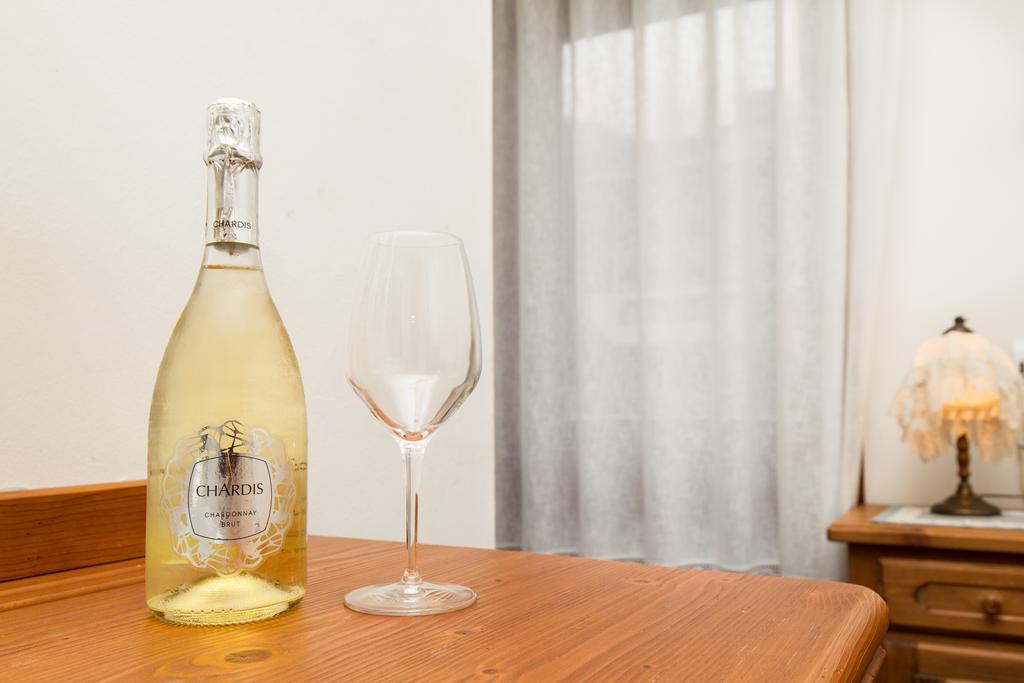 Villa Elena B&B Hotel Сан-Мартіно-ді-Кастроцца Екстер'єр фото